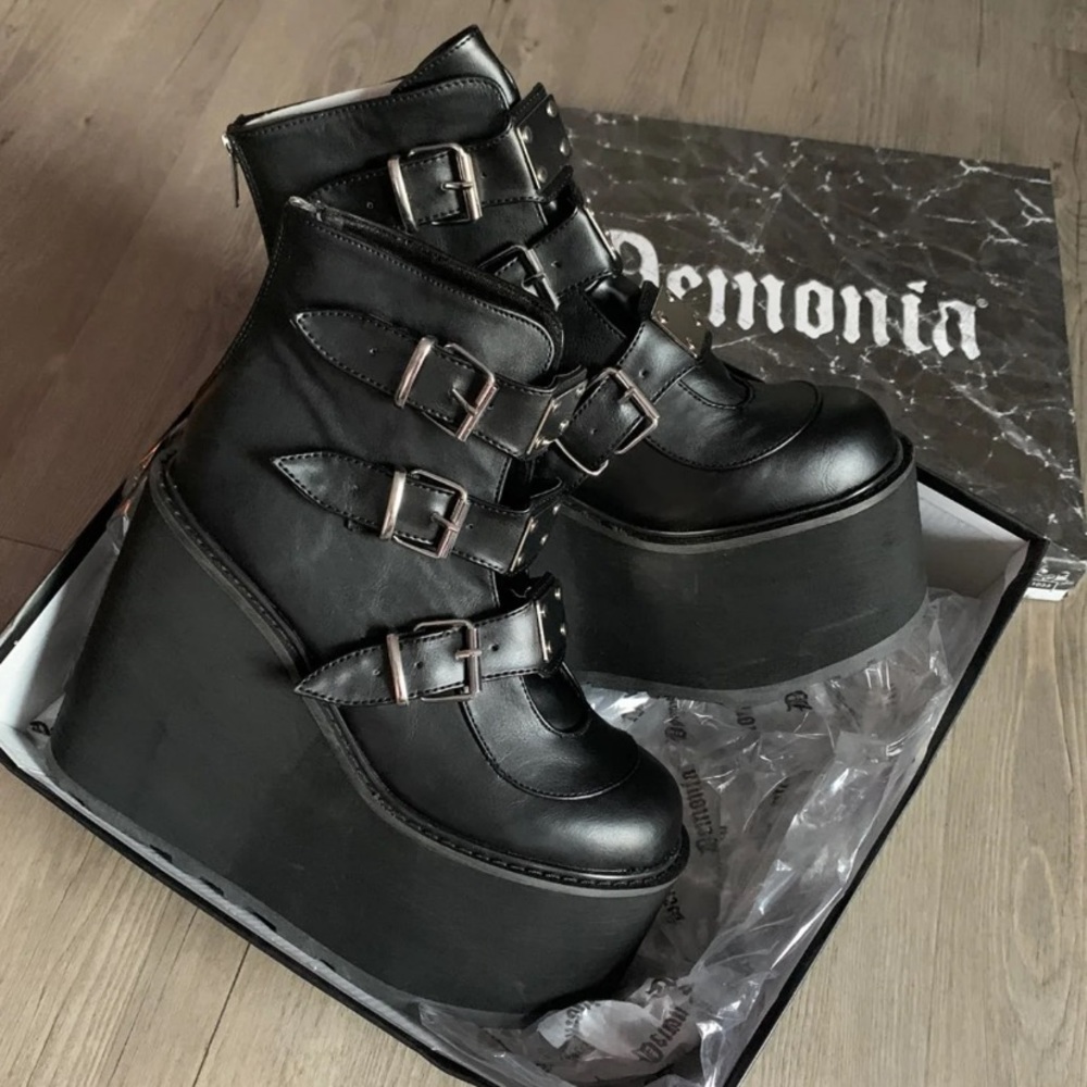 Demonia Swing 105 - Picture 3 of 13